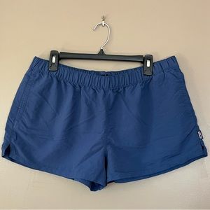 Patagonia barely baggie shorts navy blue size XL